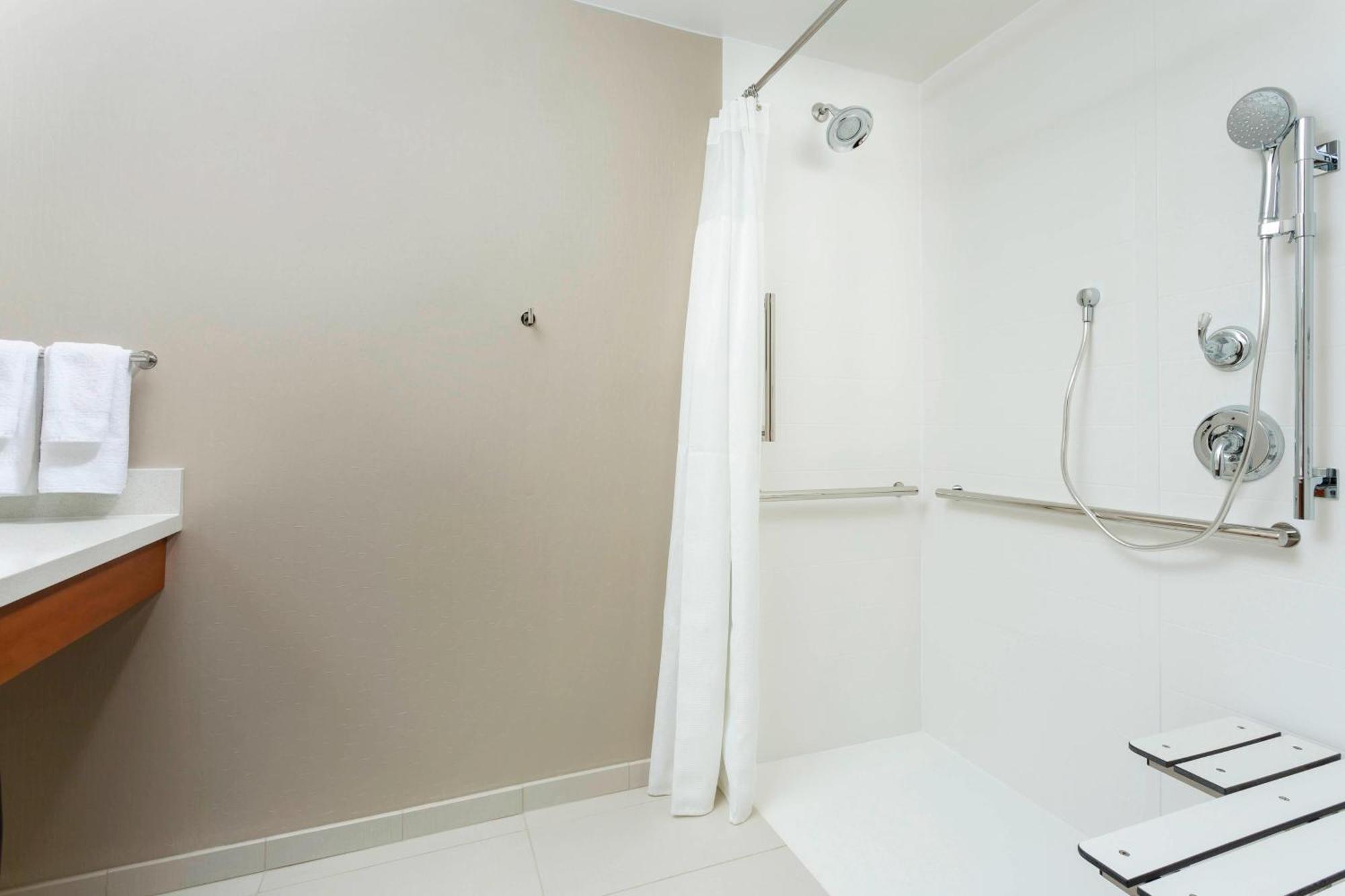 Springhill Suites By Marriott San Diego Mission Valley Buitenkant foto