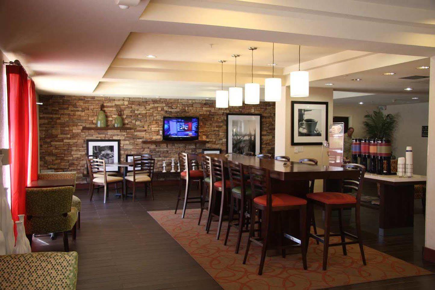 Springhill Suites By Marriott San Diego Mission Valley Buitenkant foto